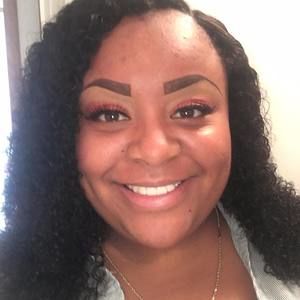 Meet your Posher, Deonna